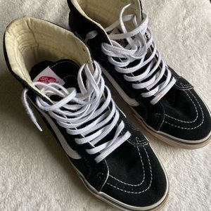 Vans: Size 8.5. Only worn a few times!